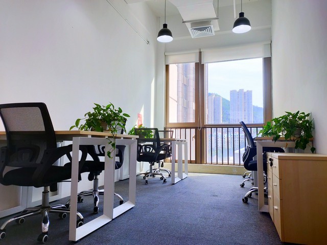 非球面透镜汽车迎宾灯透镜设计标准